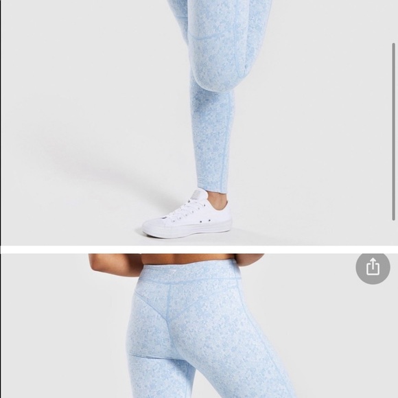 Gymshark set - Picture 3 of 3